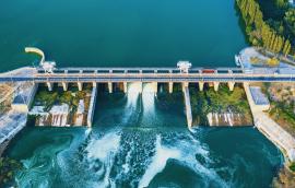 Hydroelectric plant